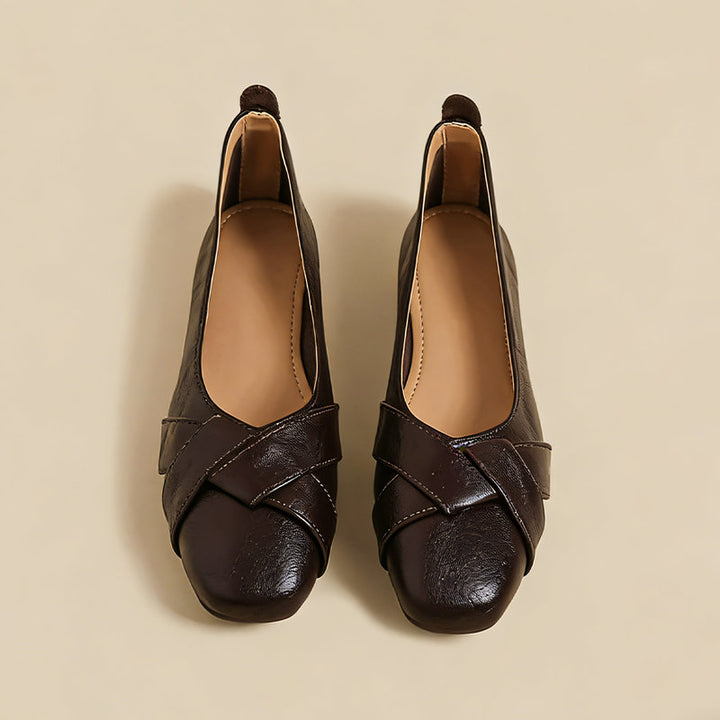 【l’aise】Effortless Allure セレニティクロス ローファー