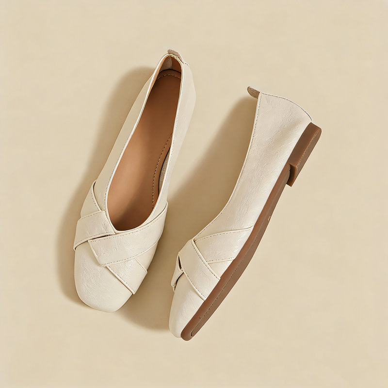 【l’aise】Effortless Allure セレニティクロス ローファー