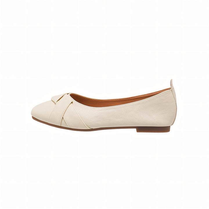 【l’aise】Effortless Allure セレニティクロス ローファー