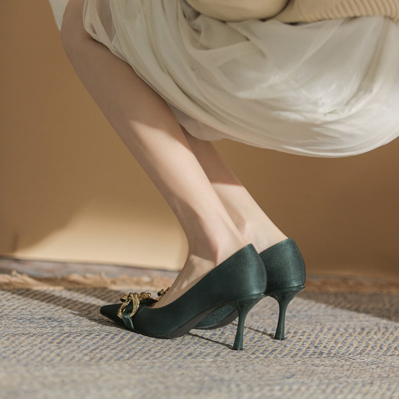 【l’aise】Chic Moments エトワールリング ポインテッドトゥ パンプス