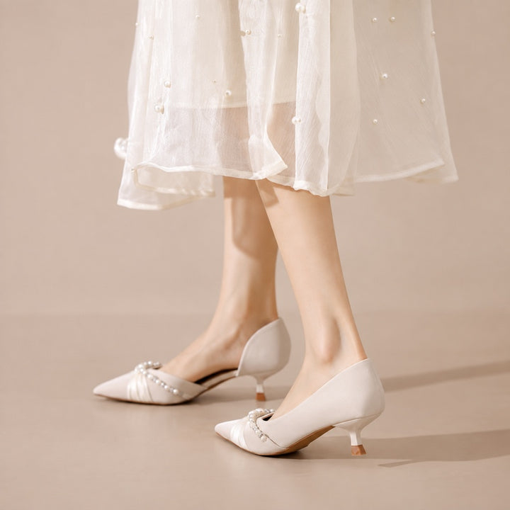 【l’aise】Chic Moments パールギャザー ポインテッドトゥパンプス