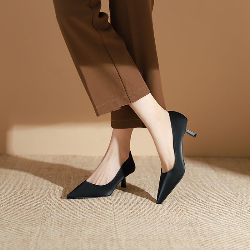 【l’aise】Everyday Elegance  キトゥンヒール パンプス