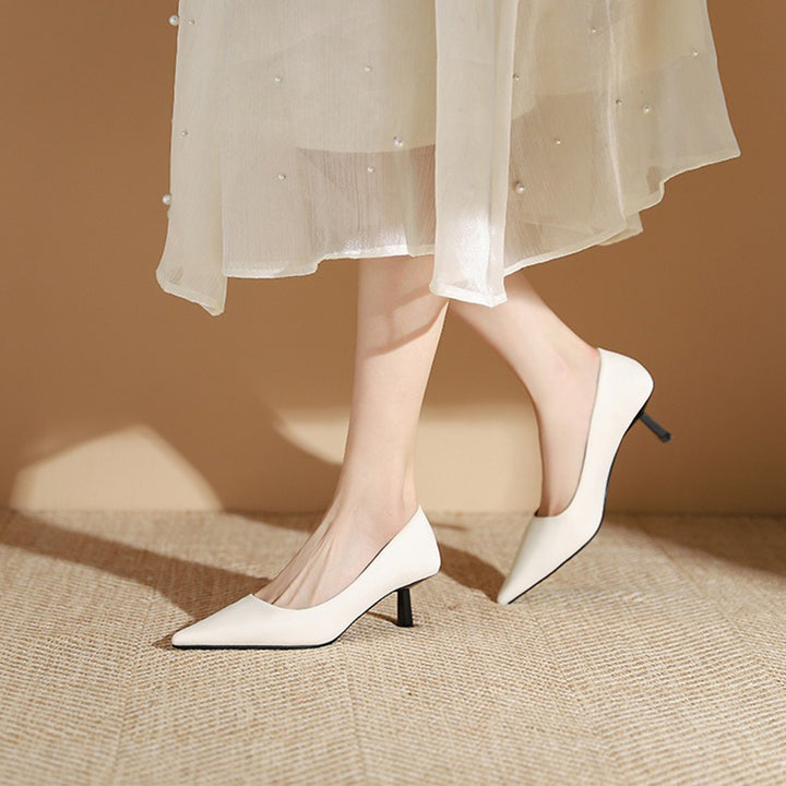 【l’aise】Everyday Elegance  キトゥンヒール パンプス