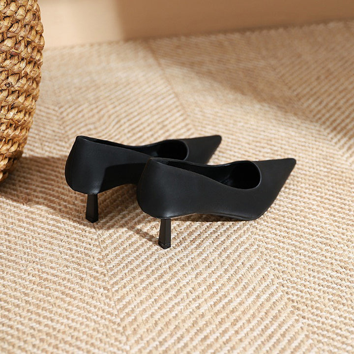 【l’aise】Everyday Elegance  キトゥンヒール パンプス