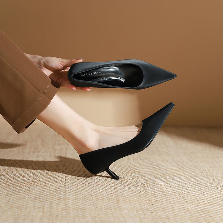 【l’aise】Everyday Elegance  キトゥンヒール パンプス