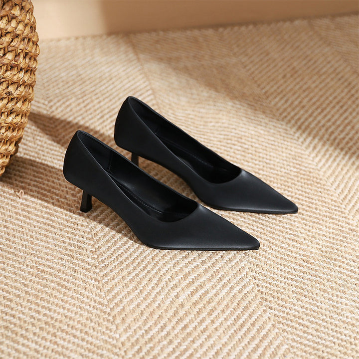 【l’aise】Everyday Elegance  キトゥンヒール パンプス