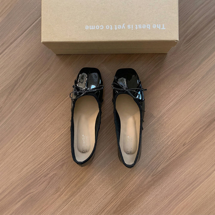 【l’aise】Effortless Allure リュミエールリボン バレエシューズ